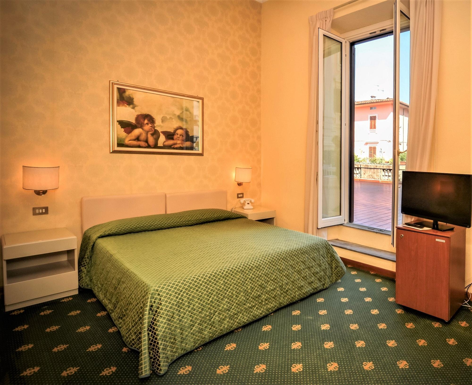 Hotel Grand Plaza & Maggiore