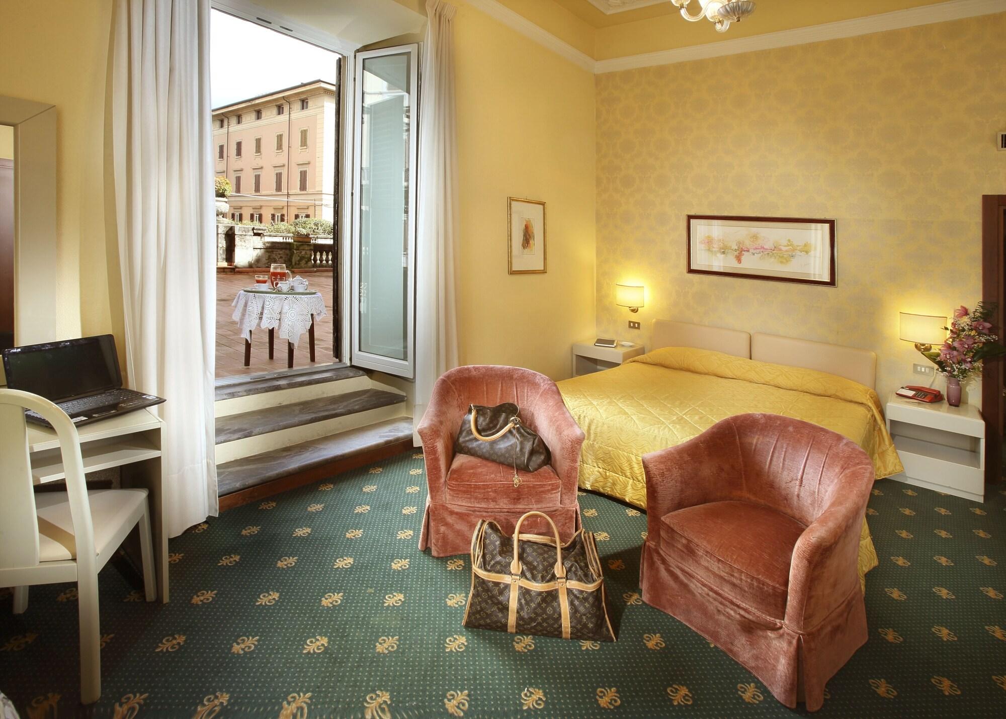 Grand Plaza & Maggiore 4*